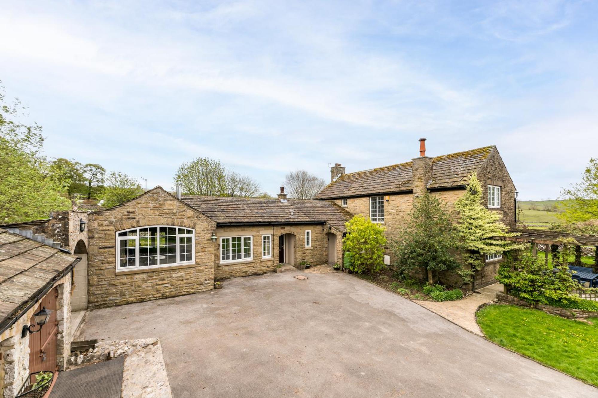 Central Malham Wellbeing Escape Hot Tub & Studio Eksteriør billede